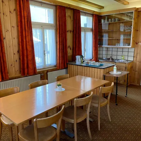 Guest house Surselva - Grosse Zimmer In Gastfreundlichem Haus Lumnezia
